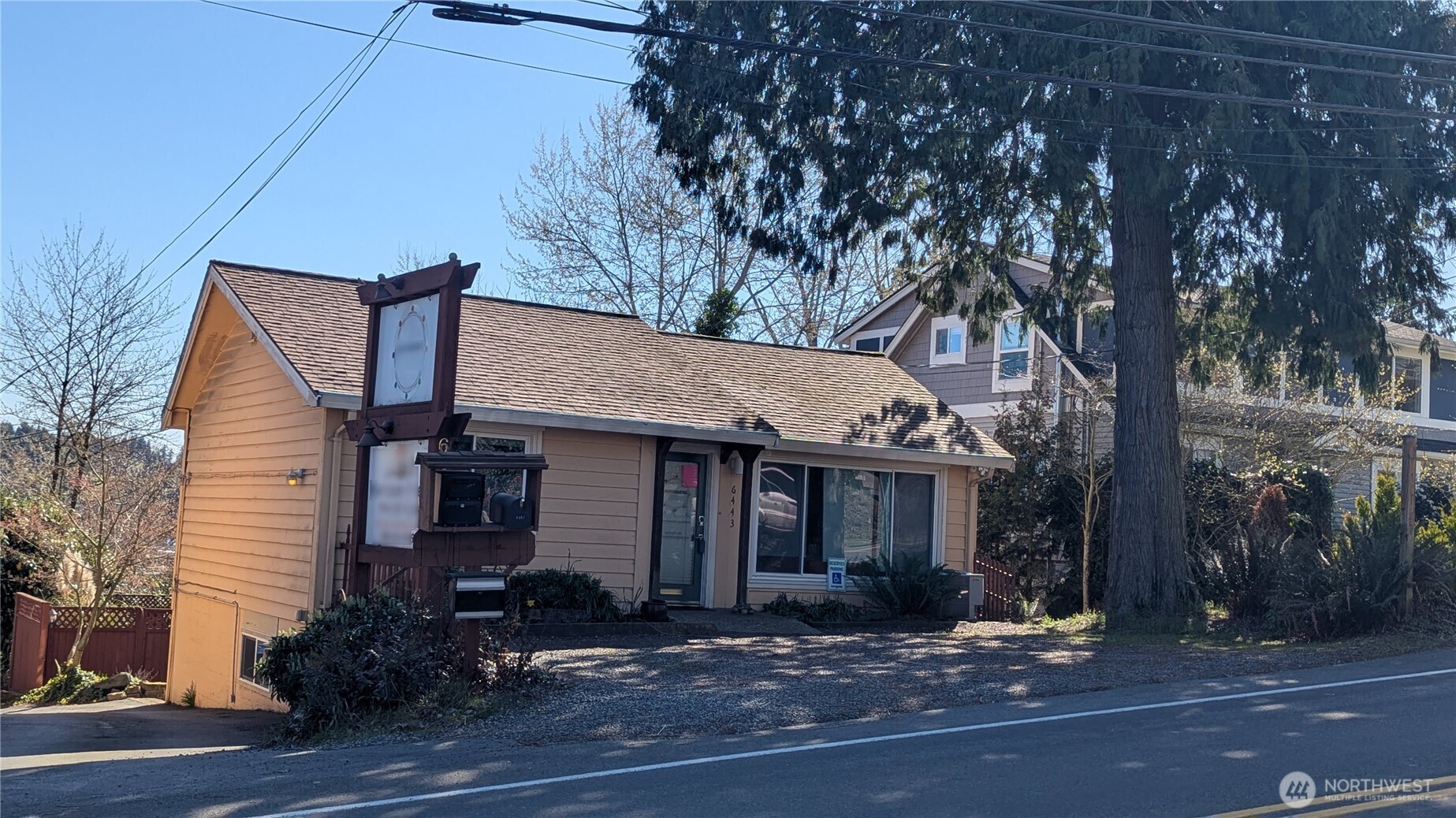 6443 NE 181st Street