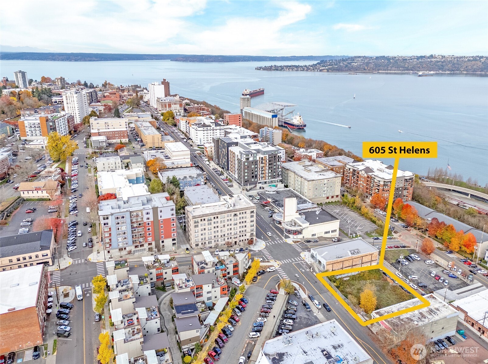 605 St Helens Avenue