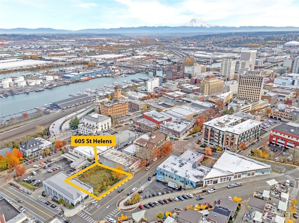 Photo of 605 St Helens Avenue, Tacoma, WA 98402 (MLS # 2511012)