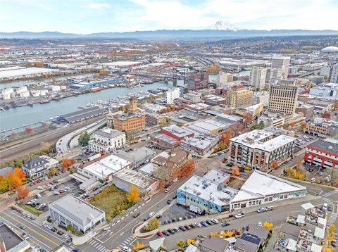 Photo of 605 St Helens Avenue, Tacoma, WA 98402 (MLS # 2511012)