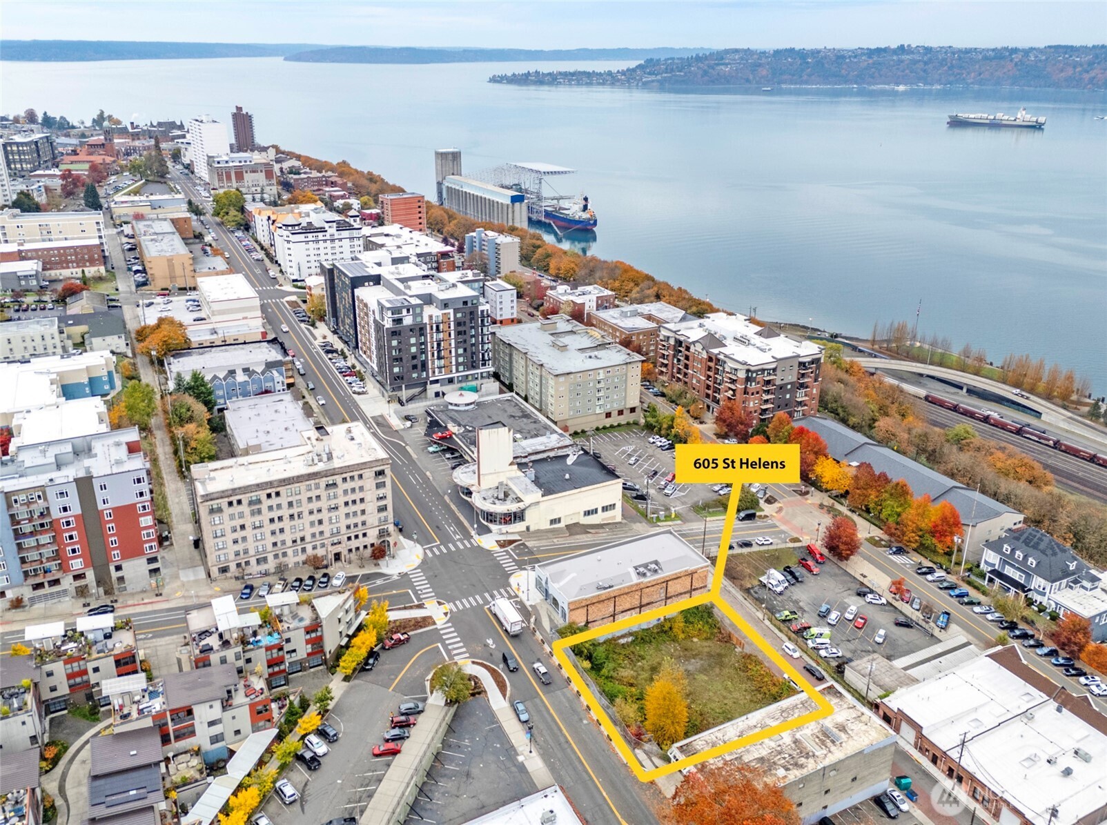 605 St Helens Avenue