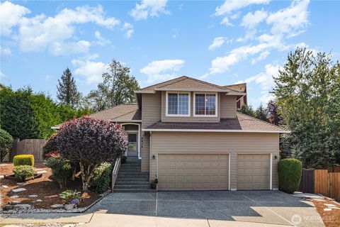 Photo of 2414 Kennewick Place NE, Renton, WA 98056 (MLS # 2431830) Photo of 2414 Kennewick Place NE, Renton, WA 98056 (MLS # 2431830)