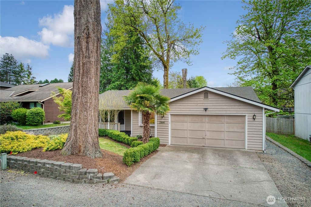 Photo of 21841 SE 266th Street, Maple Valley, WA 98038 (MLS # 2367099)