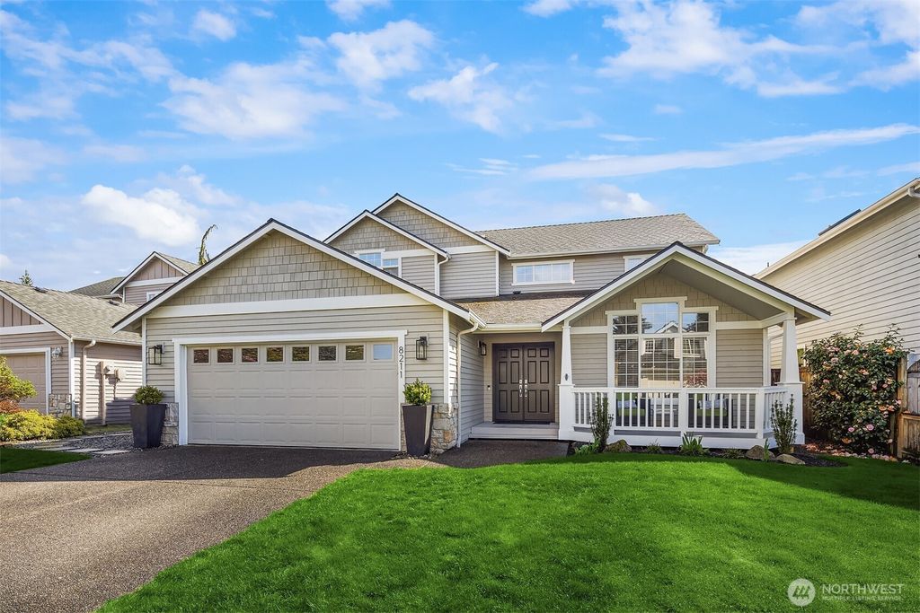 Photo of 8211 NE 125th Court, Kirkland, WA 98034 (MLS # 2357338)