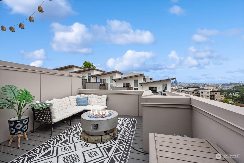 Photo of 3078 SW Avalon Way #G, Seattle, WA 98126 (MLS # 2153631)