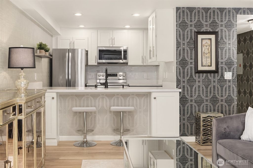 Photo of 2152 N 112th Street #108, Seattle, WA 98133 (MLS # 2477983)