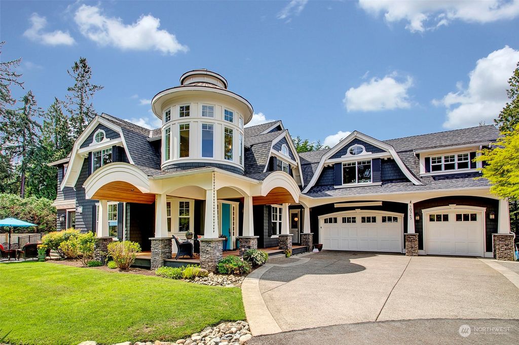 Photo of 10545 Woodhaven Lane, Bellevue, WA 98004 (MLS # 2068725)