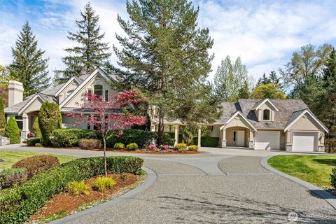 Photo of 818 Windsor Drive SE, Sammamish, WA 98074 (MLS # 2506707)
