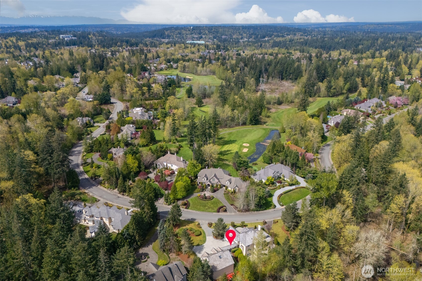 818 Windsor Drive SE