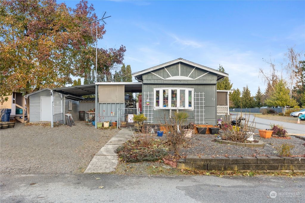 Photo of 3715 152nd Street NE #17, Marysville, WA 98271 (MLS # 2020197)