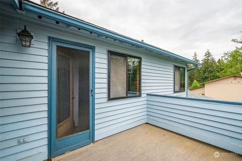 A home in Oak Harbor