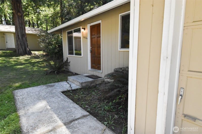 4416 Ridgewood Court NW A & B
