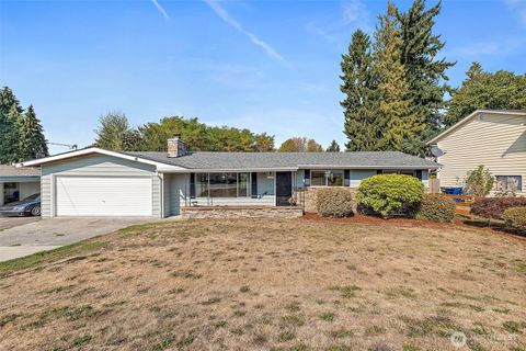 Photo of 2131 Burley Drive, Everett, WA 98208 (MLS # 2437485)