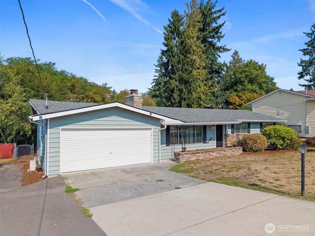Photo of 2131 Burley Drive, Everett, WA 98208 (MLS # 2437485)