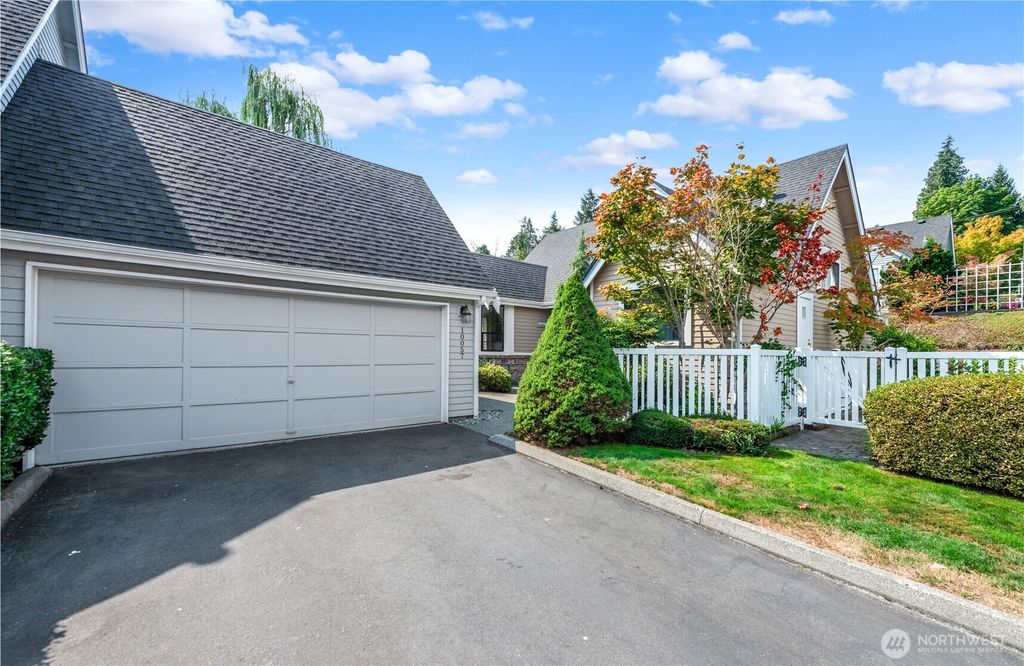 Photo of 10057 Wallingford Avenue N #12, Seattle, WA 98133 (MLS # 2425322)