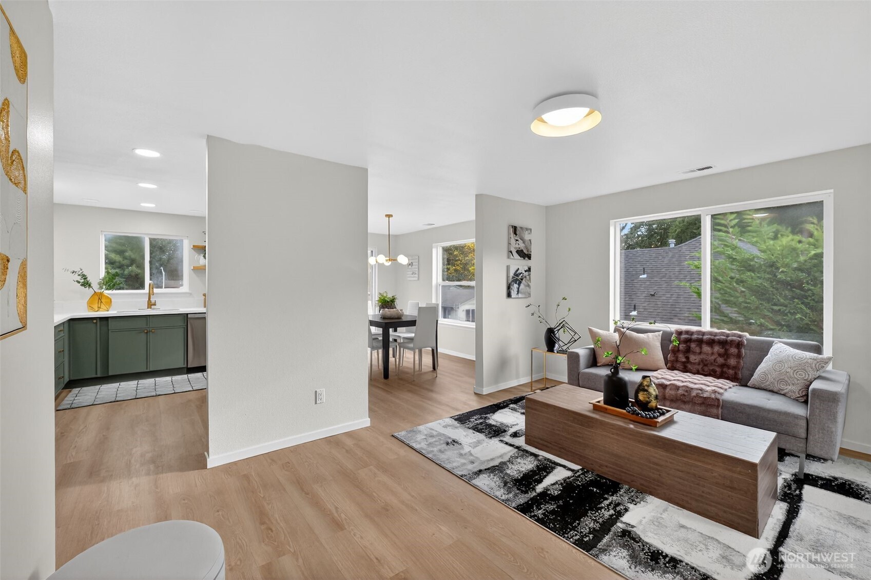 4909 S Mullen Street