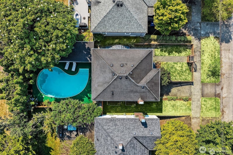 647 NW 51st Street
