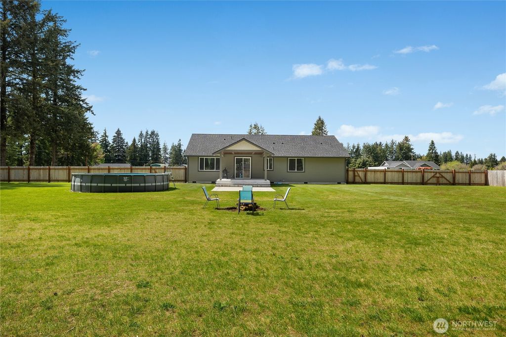 Photo of 17 Ellen Lane, Elma, WA 98541 (MLS # 2512911)