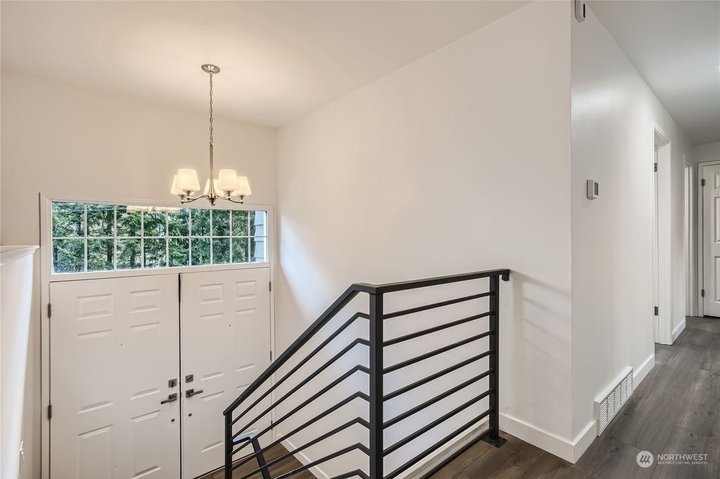 Photo of 3131 Larch Way, Lynnwood, WA 98036 (MLS # 2055443)