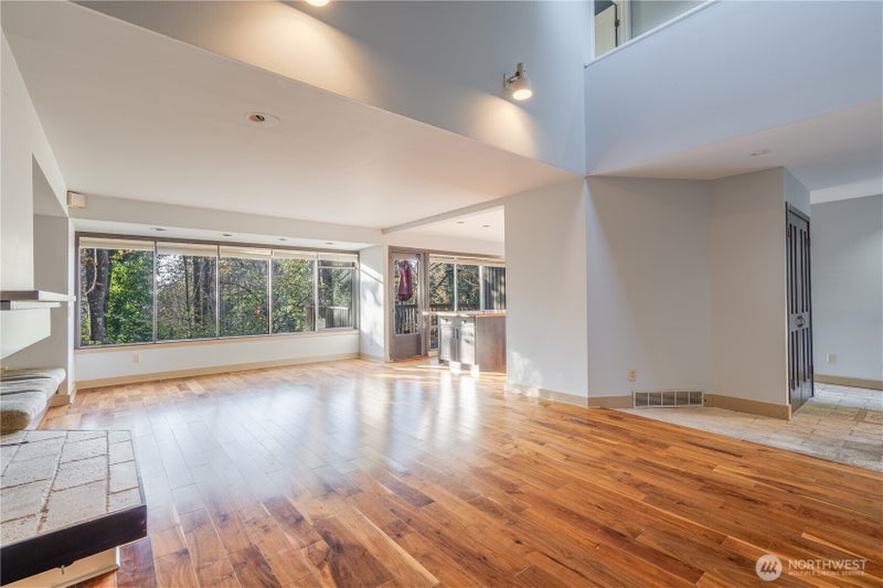 119 98th Avenue NE 119