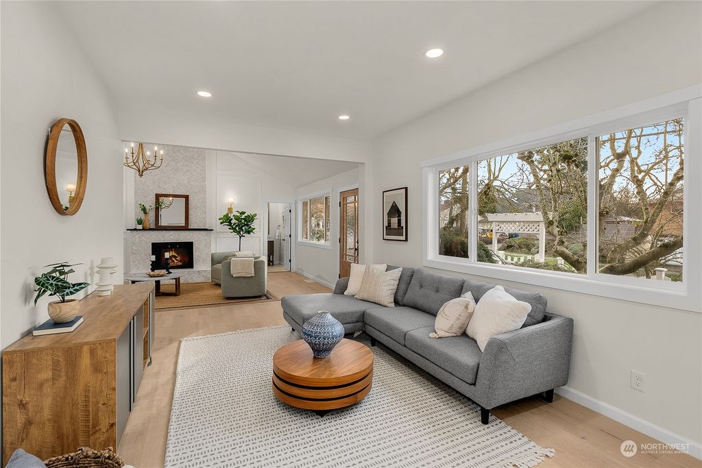 Photo of 103 NE 63rd Street, Seattle, WA 98115 (MLS # 2178882)