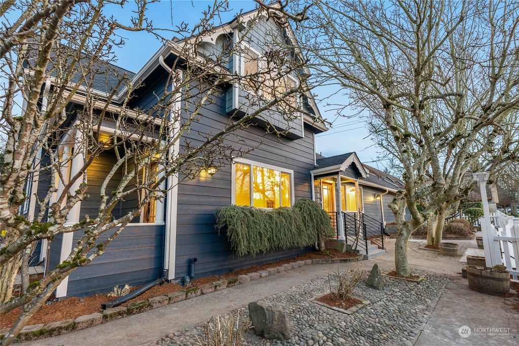 Photo of 103 NE 63rd Street, Seattle, WA 98115 (MLS # 2178882)