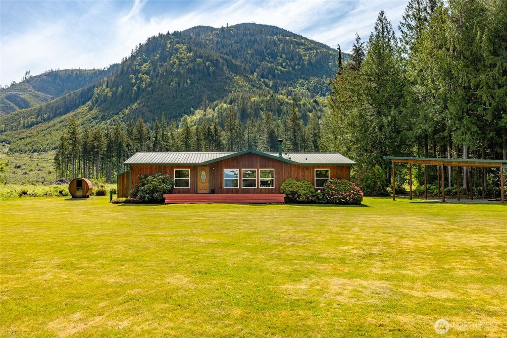 Photo of 33308 South Skagit Highway, Sedro Woolley, WA 98284 (MLS # 2523811)