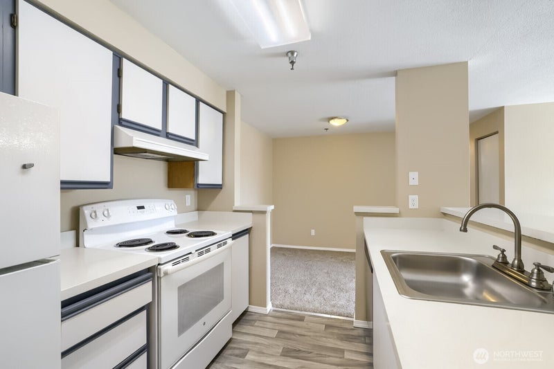 215 100th Street SW B-204