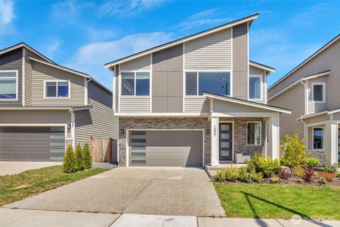 Photo of 1021 169th Place SW, Lynnwood, WA 98037 (MLS # 2542347)