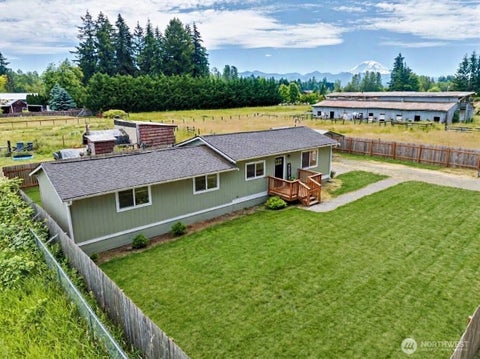 Photo of 43622 228th Avenue SE, Enumclaw, WA 98022 (MLS # 2513736)