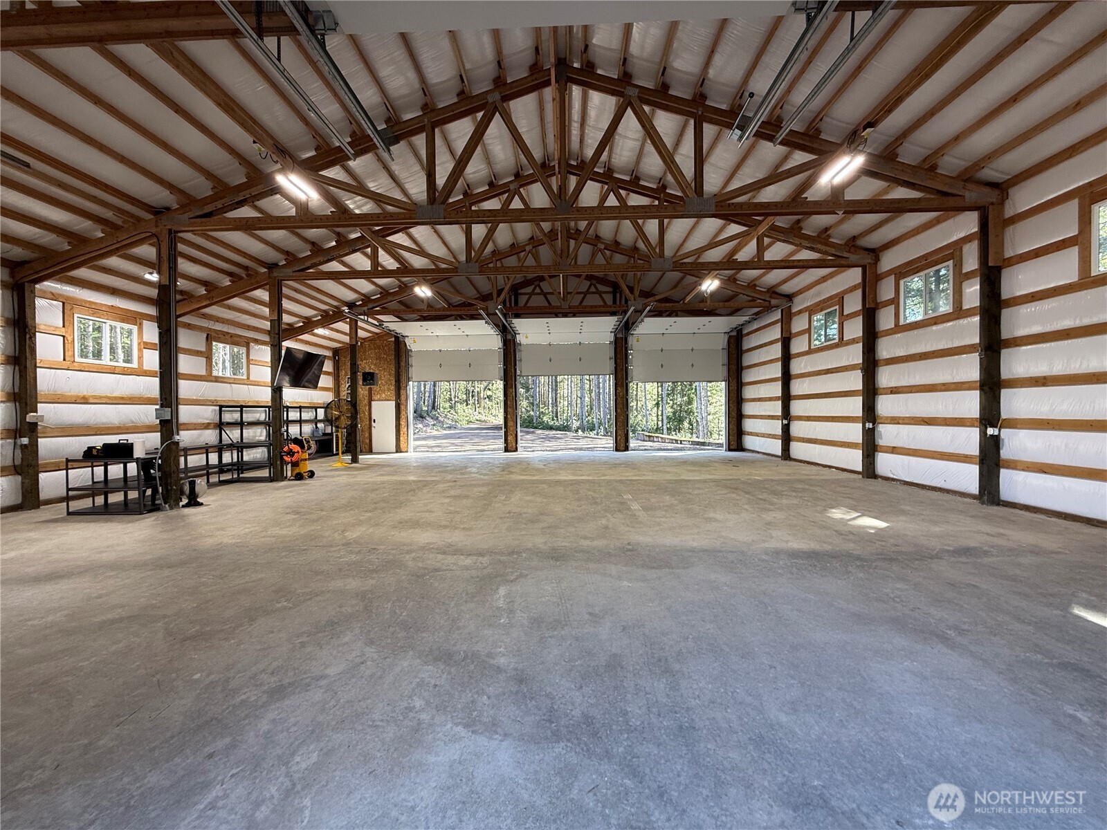 371 NE Tee Lake Road