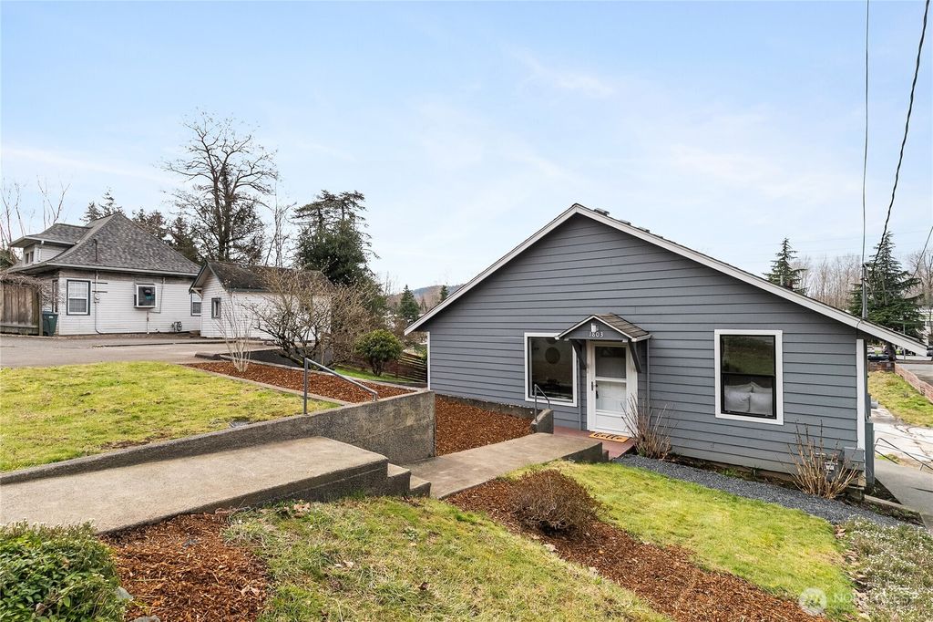 Photo of 1803 Woburn Street, Bellingham, WA 98229 (MLS # 2483064)
