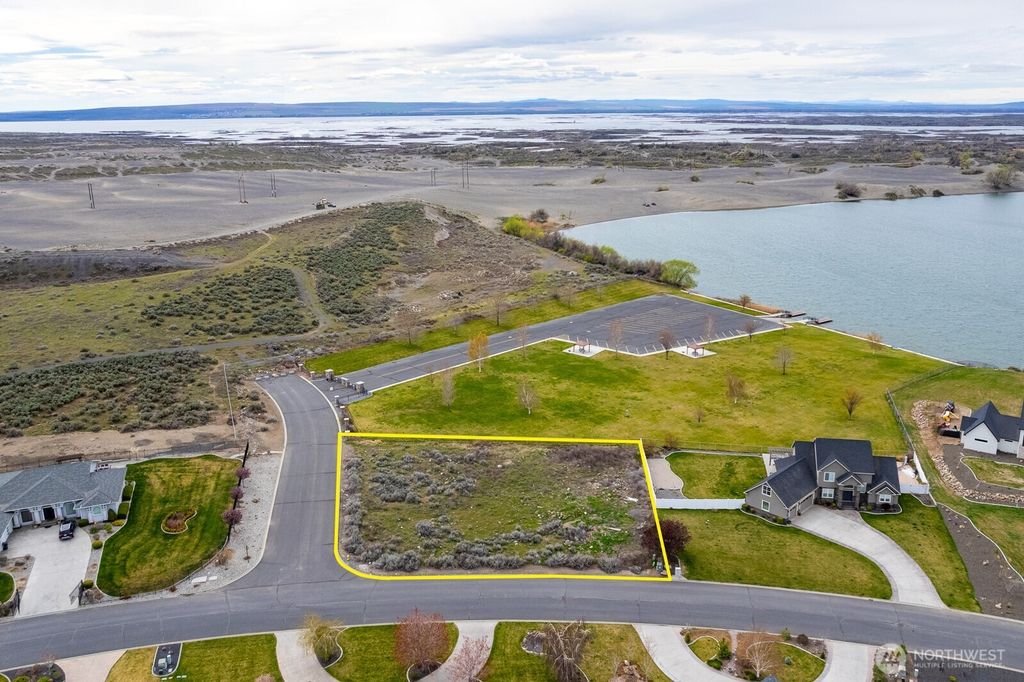 Photo of 7741 Dune Lake Road SE, Moses Lake, WA 98837 (MLS # 2493058)