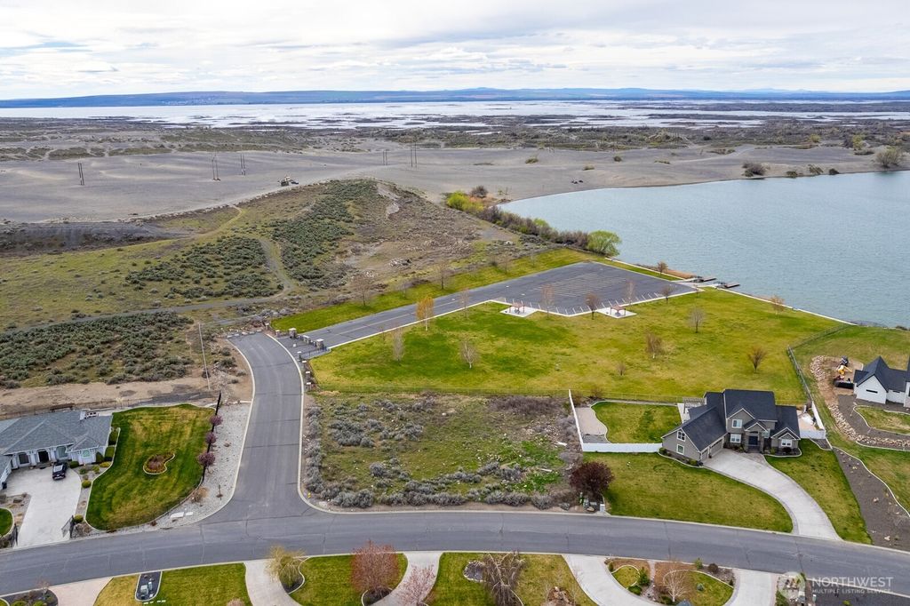 Photo of 7741 Dune Lake Road SE, Moses Lake, WA 98837 (MLS # 2493058)