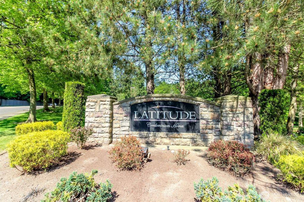 Photo of 33020 10th Avenue SW #A301, Federal Way, WA 98023 (MLS # 2412640)