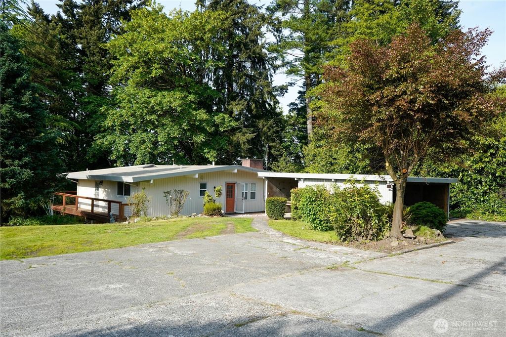 Photo of 1310 Maryland Ave AVE, Everett, WA 98203 (MLS # 2525528)