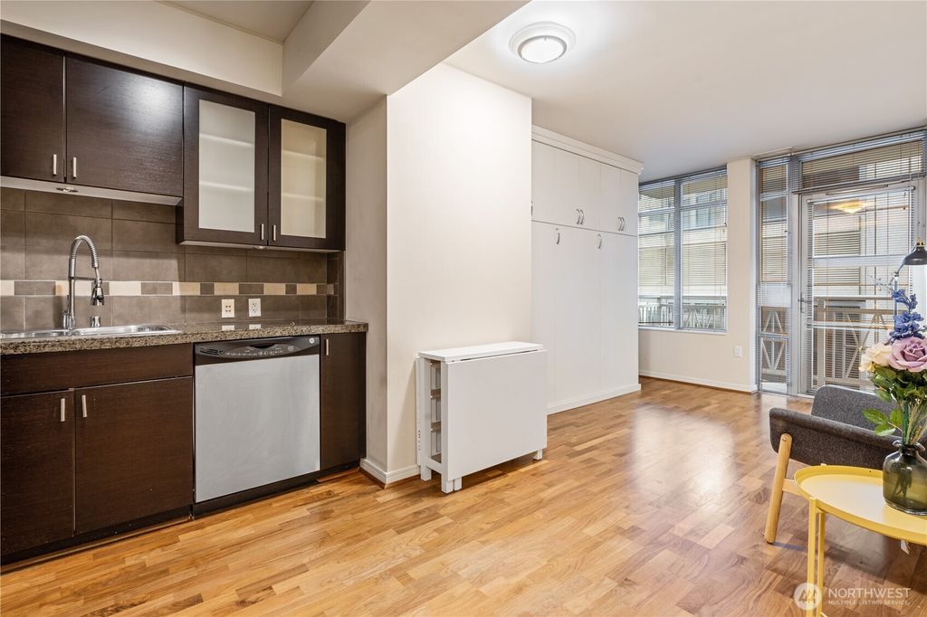 Photo of 819 Virginia Street #1008, Seattle, WA 98101 (MLS # 2334021)