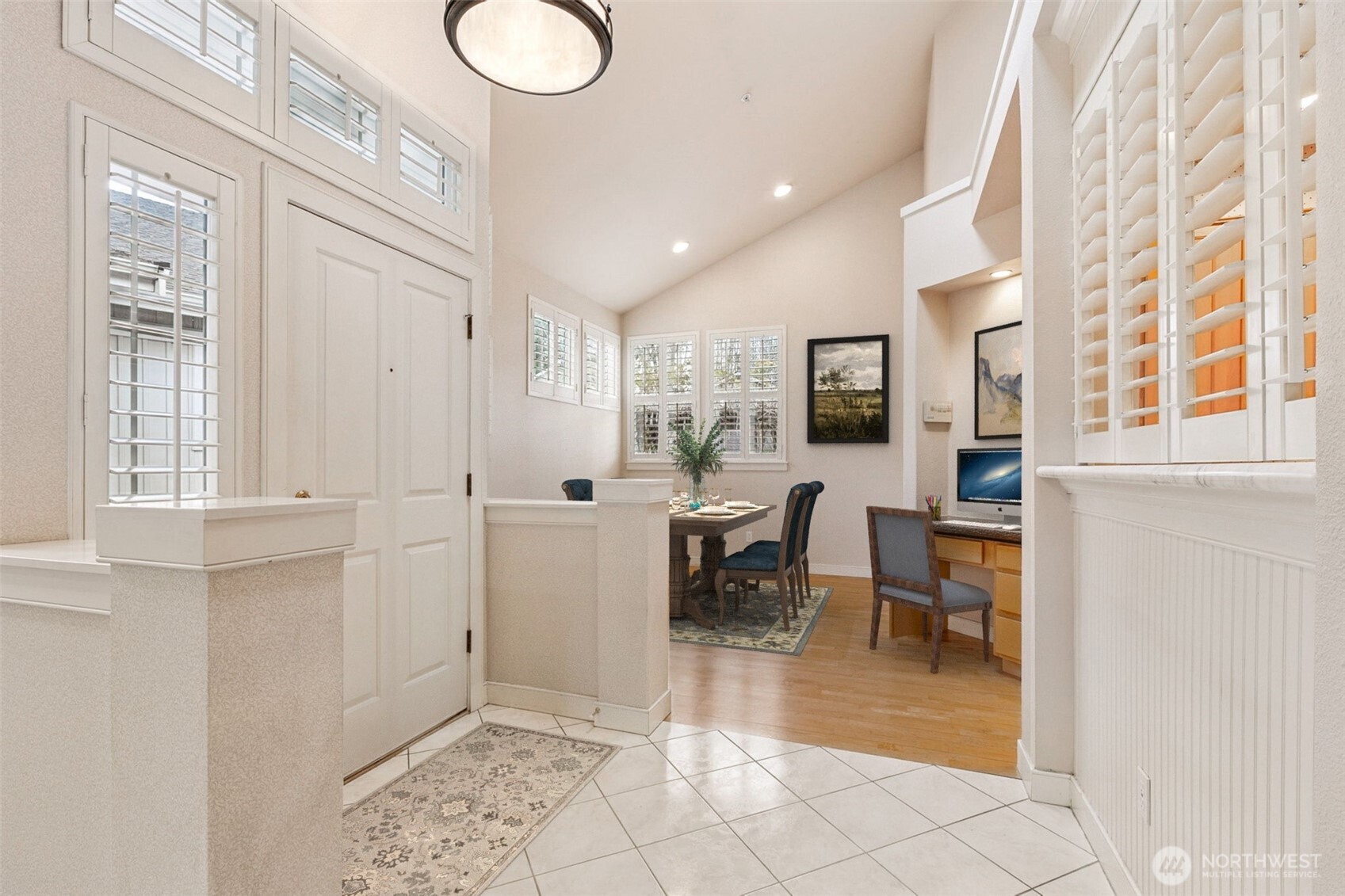 120 Newport Way NW 16