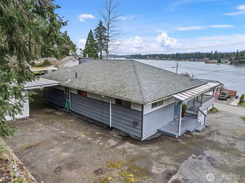 Photo of 1723 Shorewood Drive, Bremerton, WA 98312 (MLS # 2488532)