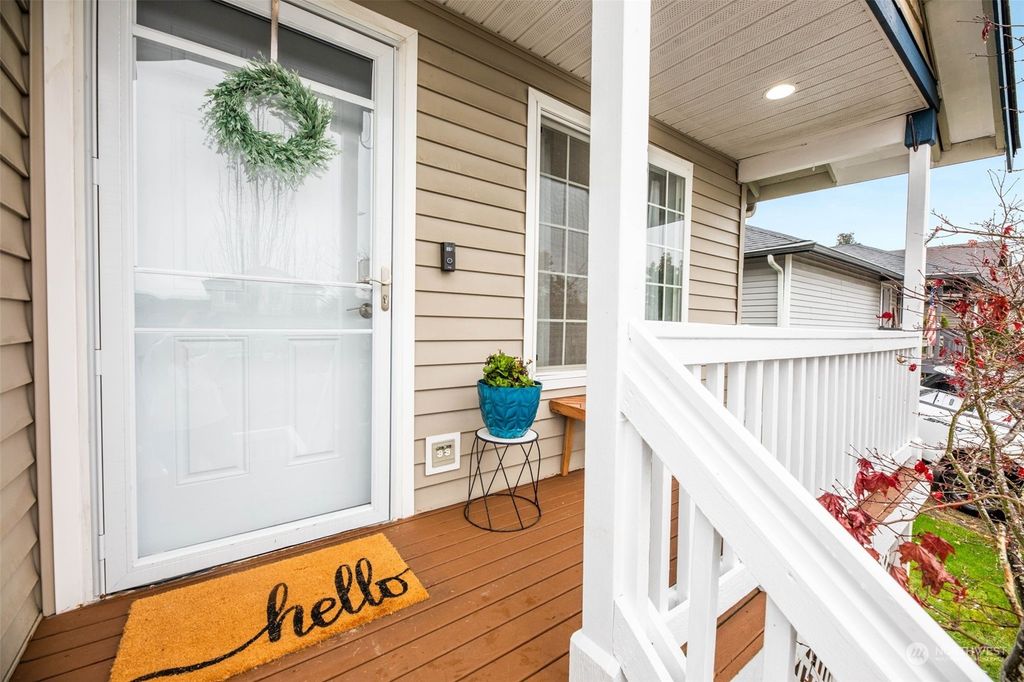 Photo of 19425 Crown Ridge Boulevard, Arlington, WA 98223 (MLS # 2314406)