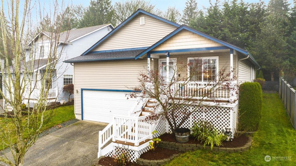 Photo of 19425 Crown Ridge Boulevard, Arlington, WA 98223 (MLS # 2314406)