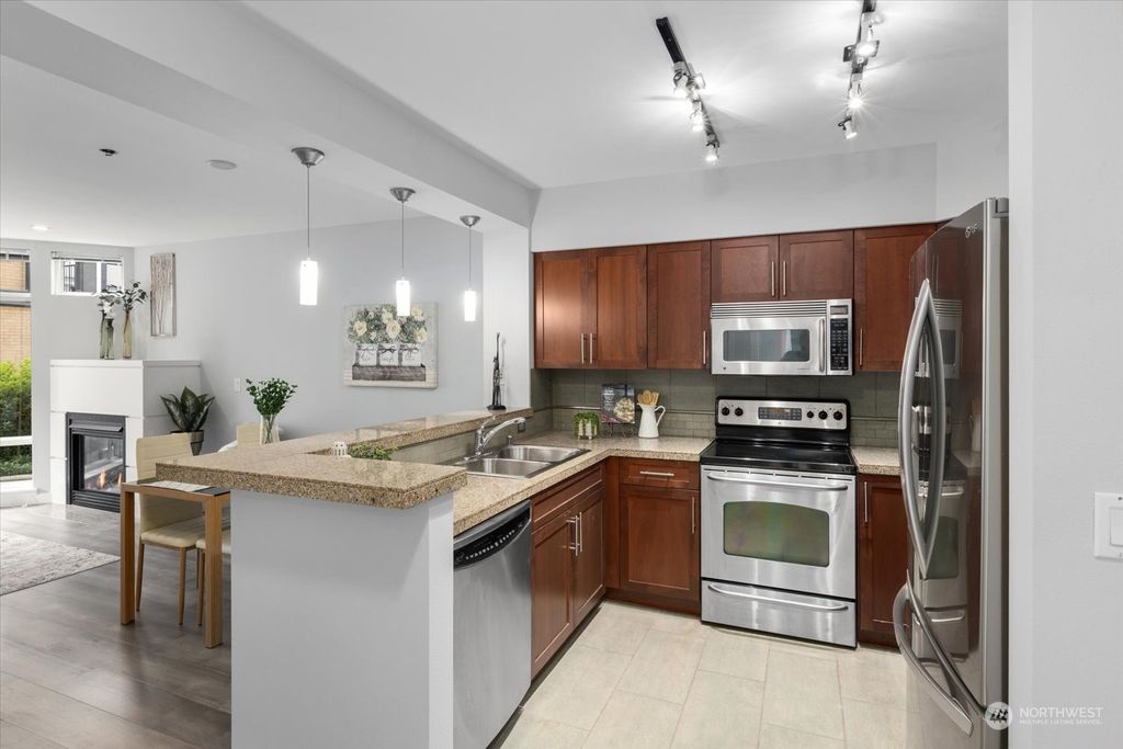 Photo of 211 Kirkland Avenue #221, Kirkland, WA 98033 (MLS # 2002728)