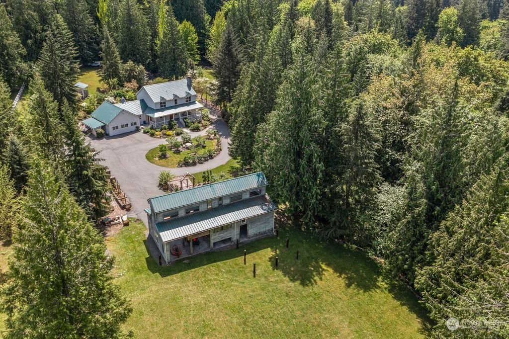 Photo of 28918 SE 45th Street, Fall City, WA 98024 (MLS # 2237355)