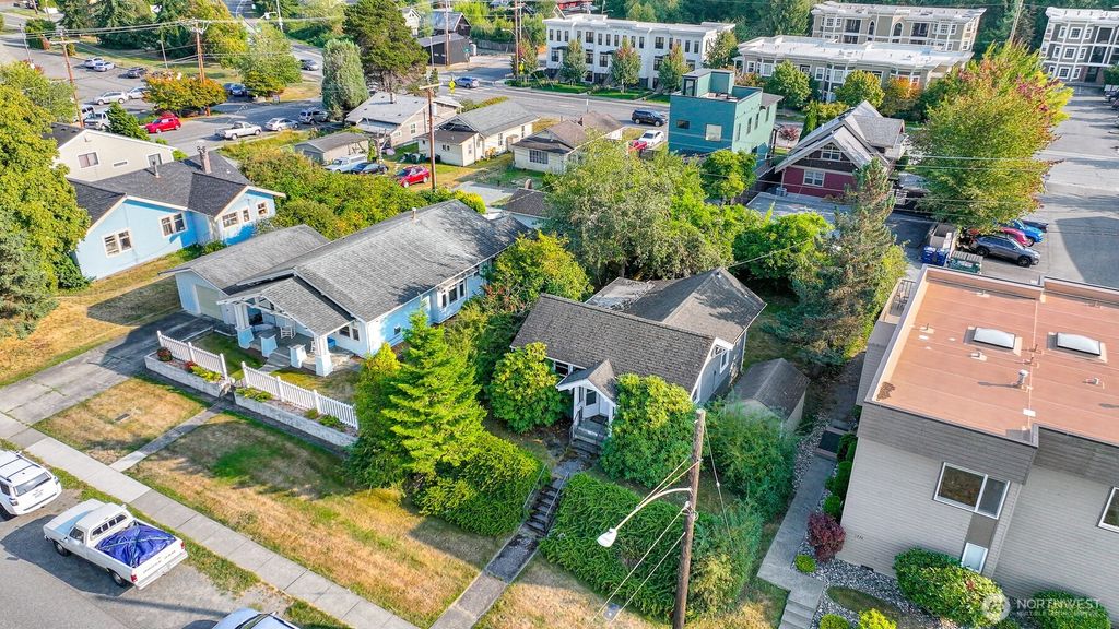 Photo of 1302 Larrabee Avenue, Bellingham, WA 98225 (MLS # 2510420)
