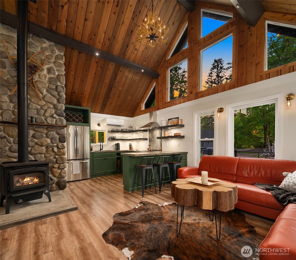 Photo of 132 Slalom Way, Packwood, WA 98361 (MLS # 2582954)
