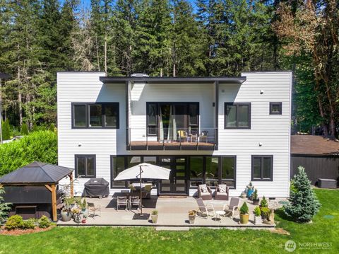 6680 NE Ralston Road Bainbridge Island WA 98110