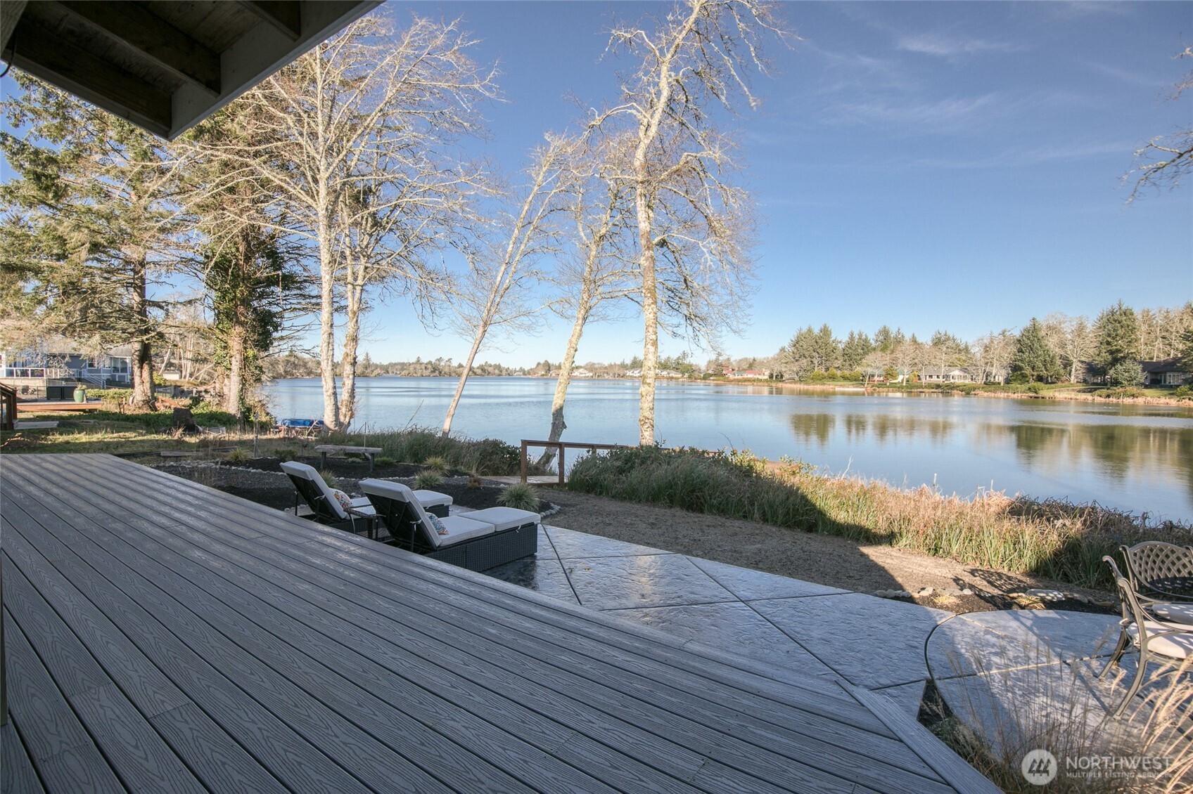 792 Falls of Clyde Loop SE