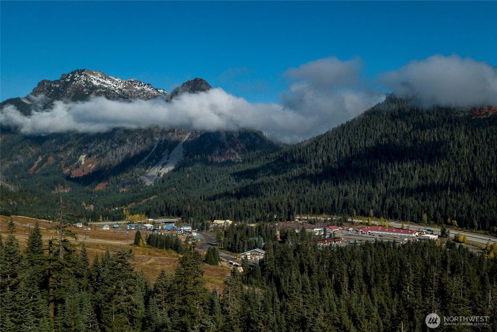 Photo of 16 Ober Straase, Snoqualmie Pass, WA 98068 (MLS # 2409778)