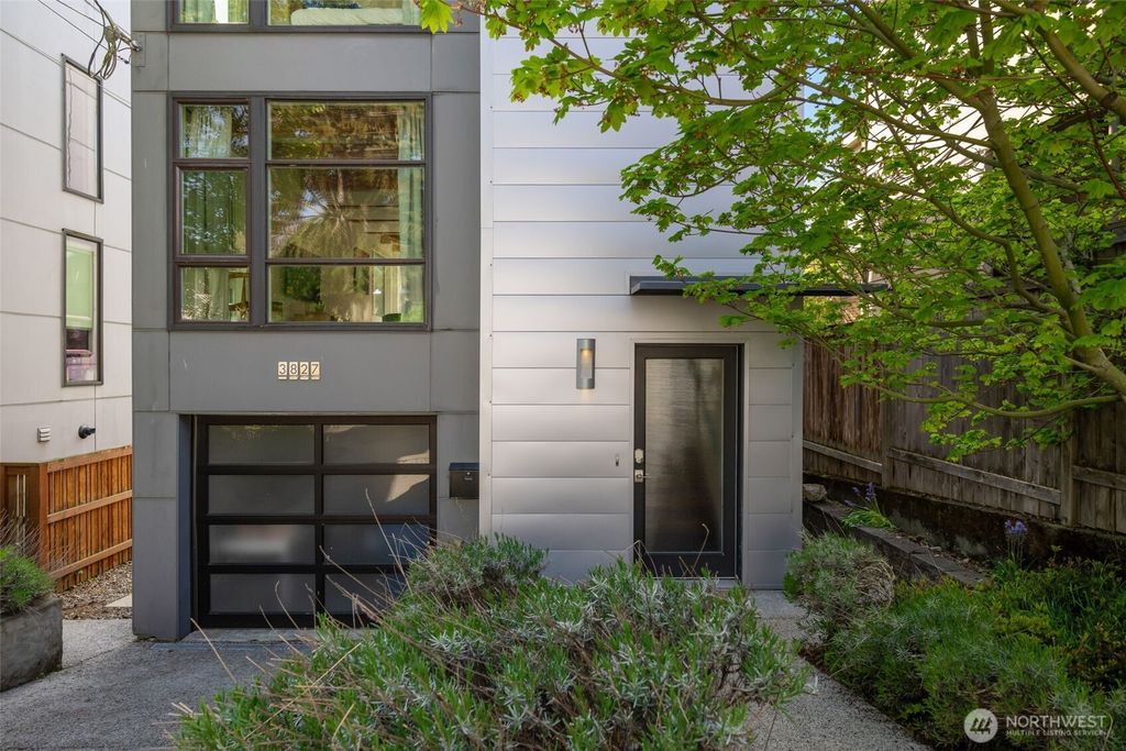 Photo of 3827 Carr Place N, Seattle, WA 98103 (MLS # 2365014)
