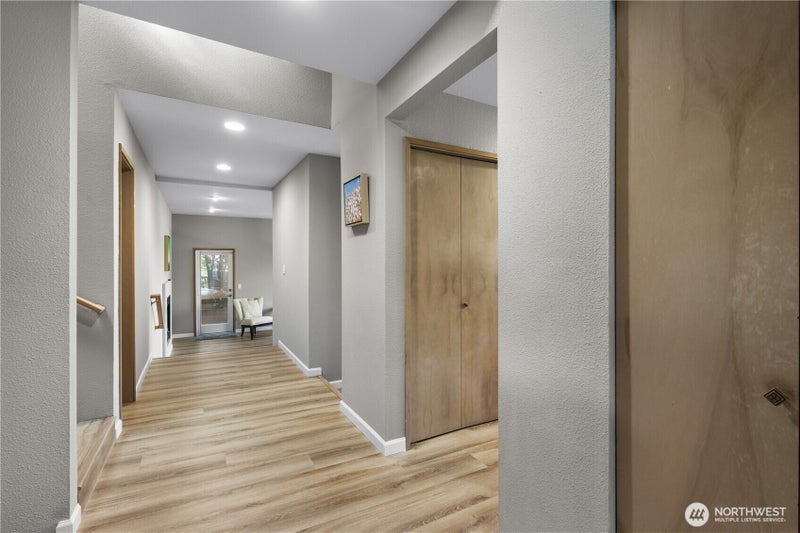 6021 158th Place NE
